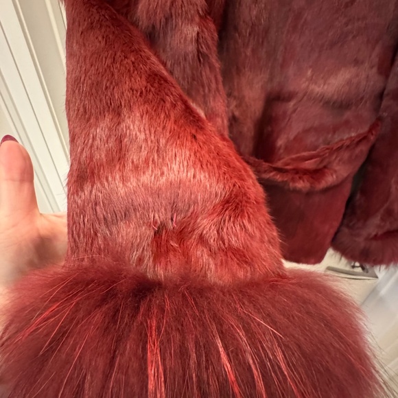 Luxurious Faux Fur Burgundy Teddy Jacket - Picture 4 of 4